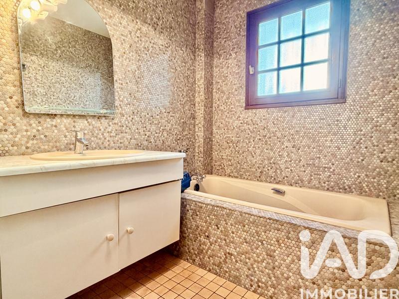 Maison - 131 m² - 6 pièces