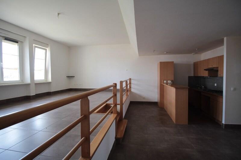 Appartement - 99 m² - 4 pièces