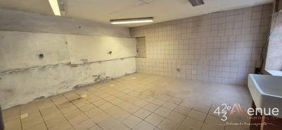 Local commercial - 200 m²