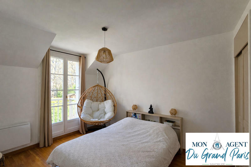 Maison - 169 m² - 6 pièces