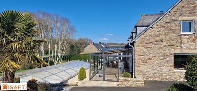 Maison - 167 m² - 6 pièces