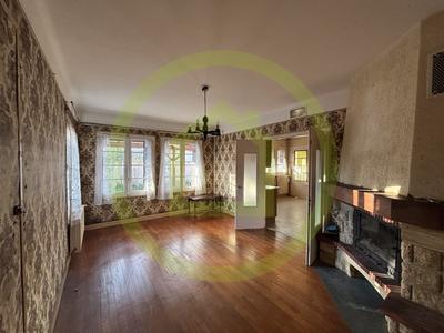 Maison - 102 m² - 6 pièces