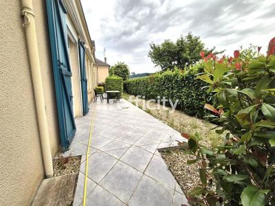 Maison - 345 m² - 14 pièces