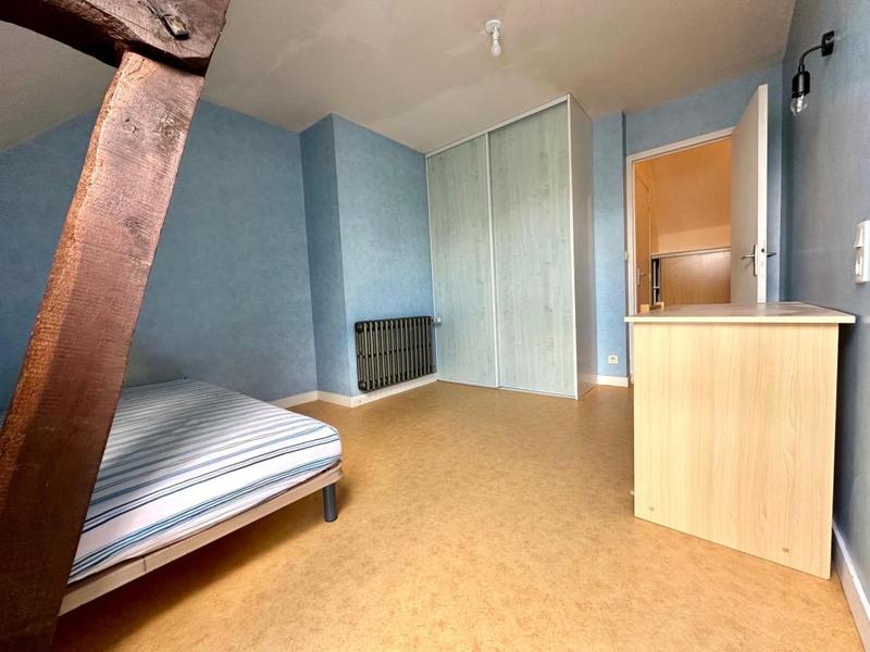 Corps de ferme - 185 m² - 8 pièces