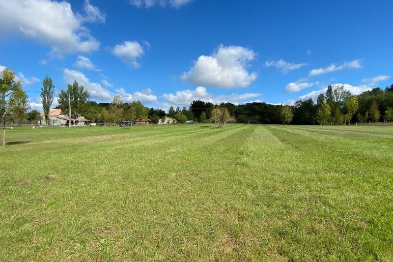 Terrain - 7 392 m²