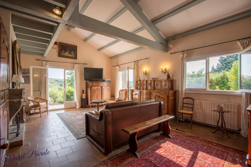 Maison - 160 m² - 6 pièces