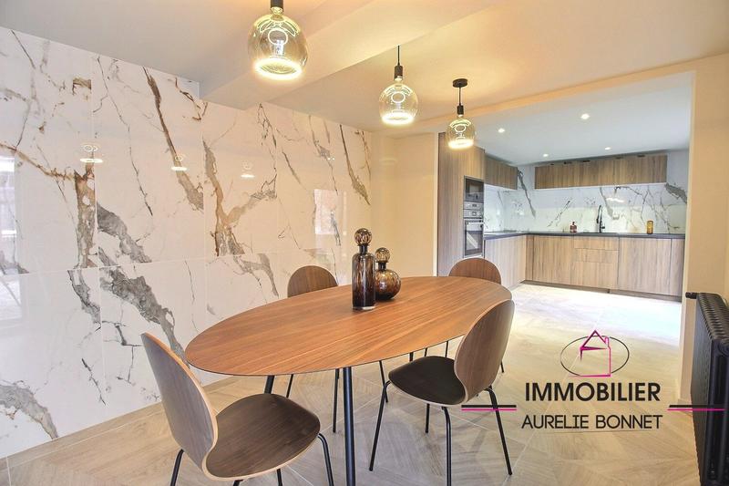 Maison - 135 m² - 6 pièces
