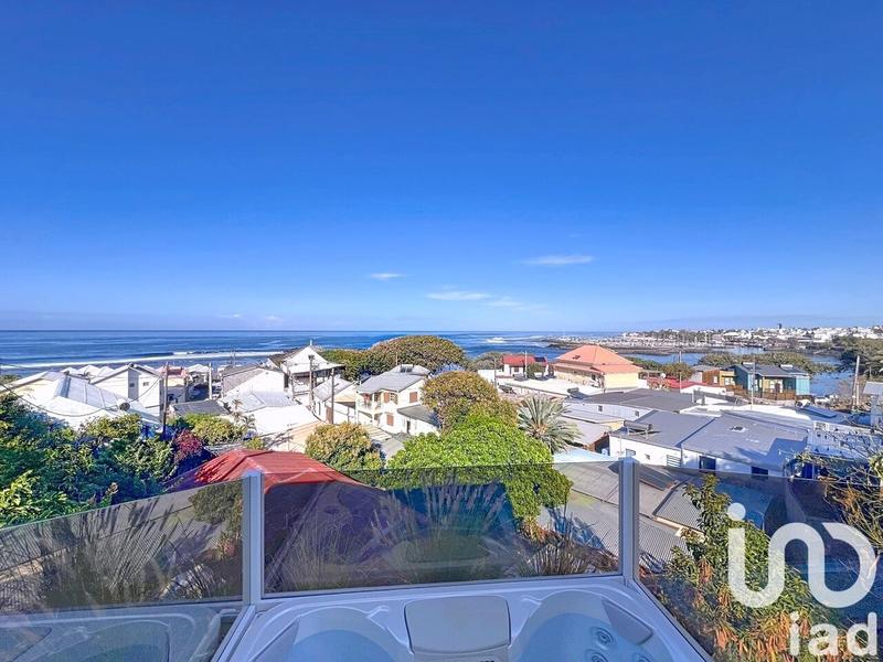 Maison - 138 m² - 5 pièces