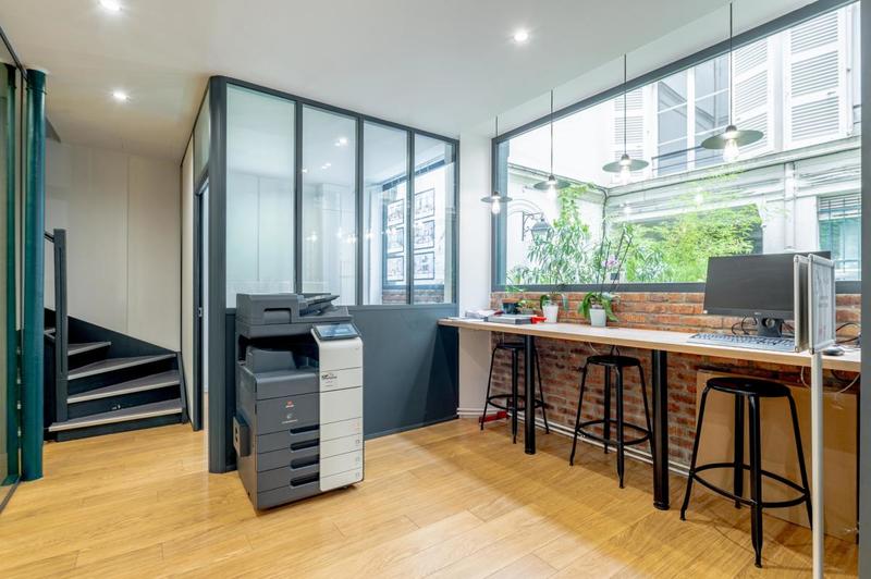 Bureau - 283 m² - 15 pièces