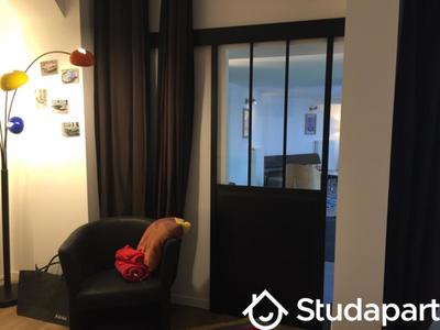 Chambre - 15 m² - 1 pièce