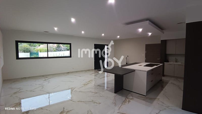 Maison - 128 m² - 4 pièces