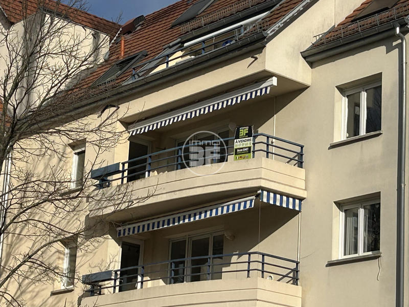 Appartement - 125 m² - 5 pièces