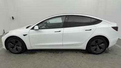 Tesla Model 3 Autonomie Standard Plus Rwd