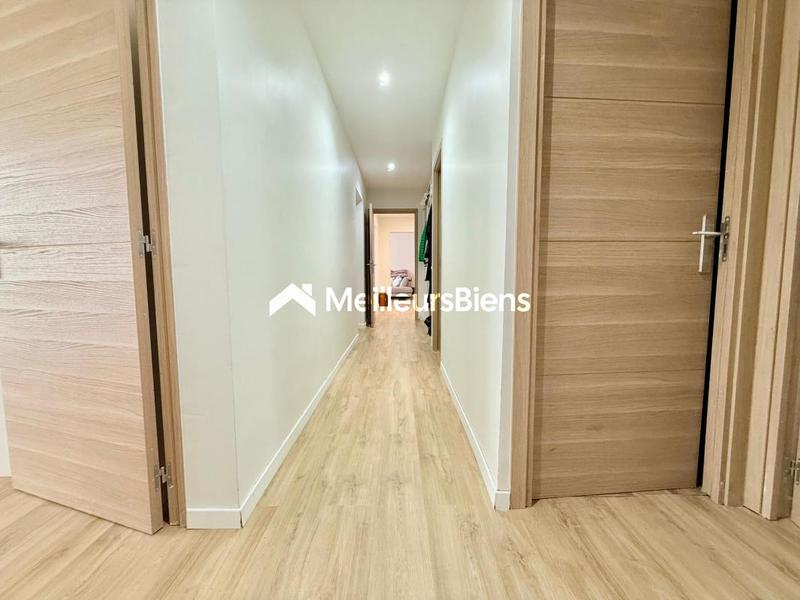 Appartement - 116 m² - 5 pièces