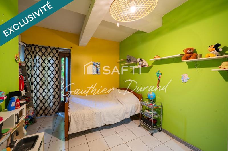 Maison - 420 m² - 10 pièces