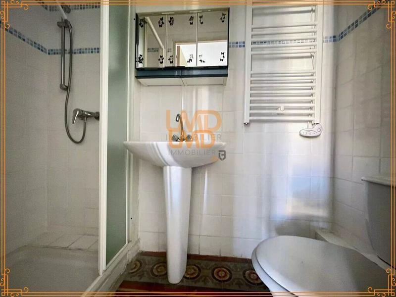 Maison de maîtres - 247 m² - 14 pièces