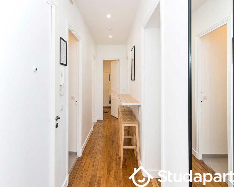 Chambre - 80 m² - 1 pièce