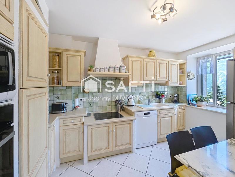 Maison - 106 m² - 4 pièces