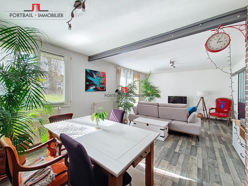 Appartement - 81 m² - 4 pièces