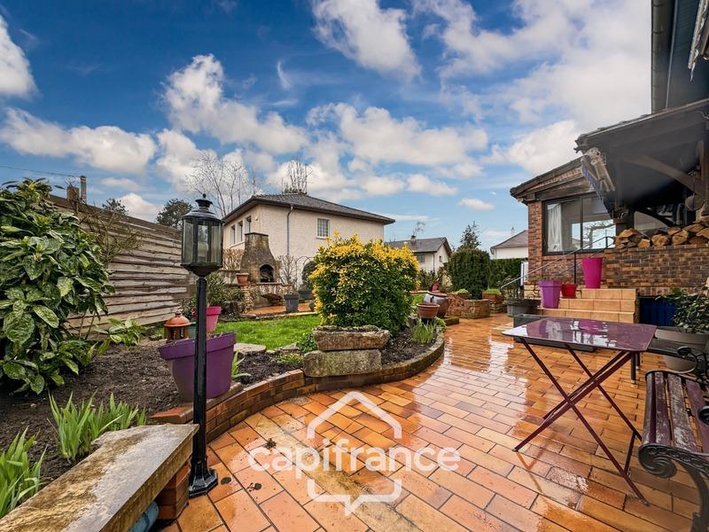 Maison - 139 m² - 6 pièces