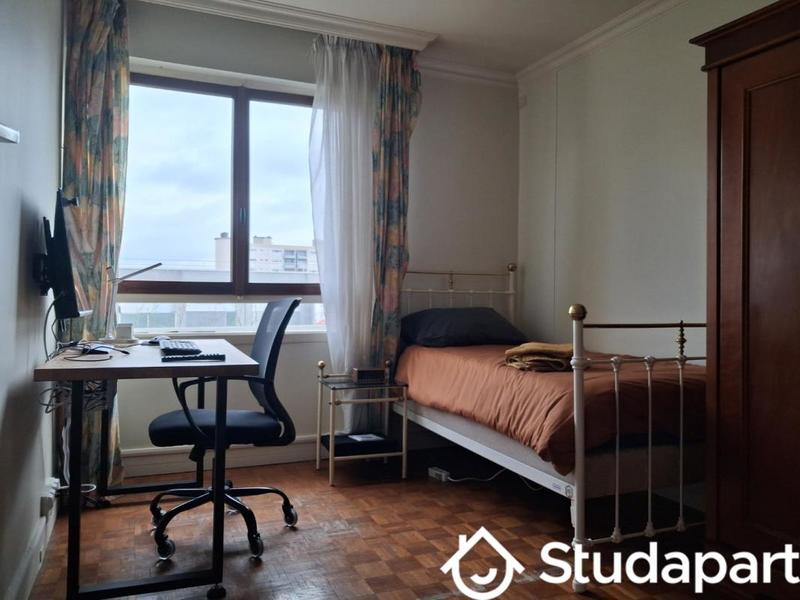 Chambre - 12 m² - 1 pièce