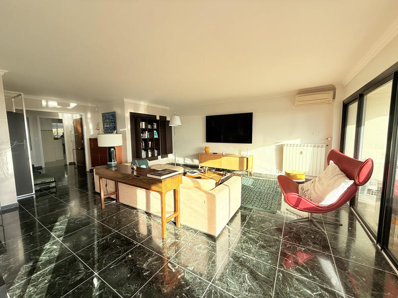 Appartement - 114 m² - 4 pièces