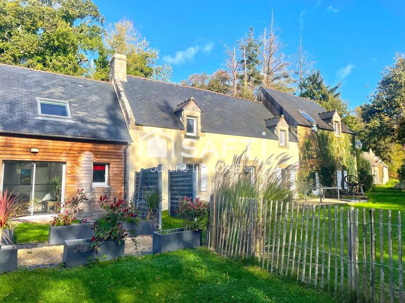 Maison - 296 m² - 13 pièces