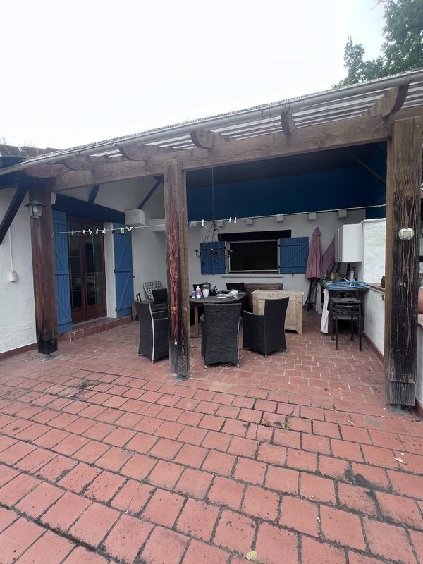 Maison - 178 m² - 6 pièces