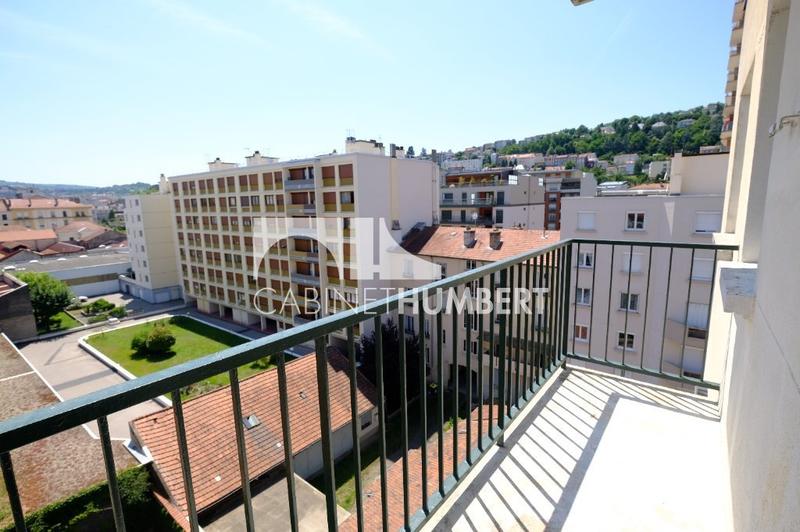 Appartement - 70 m² - 4 pièces