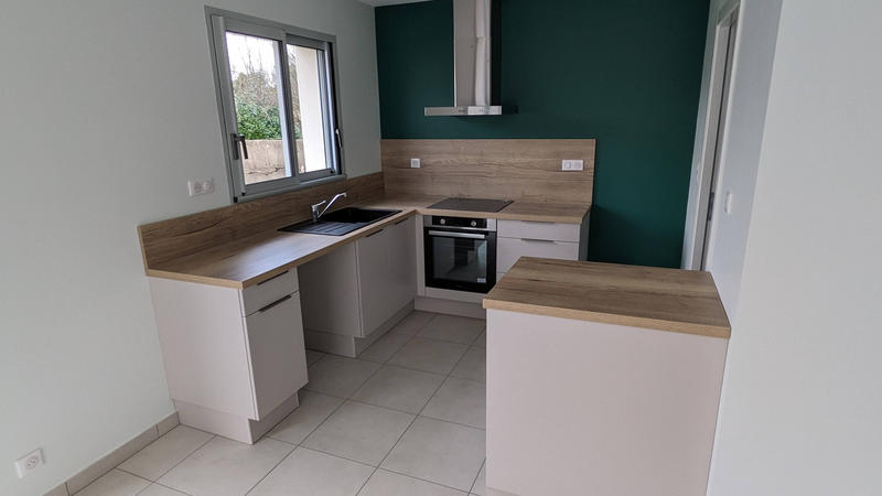 Maison - 93 m² - 4 pièces