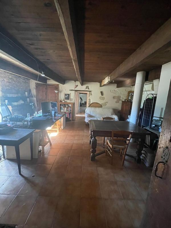 Maison - 246 m² - 8 pièces