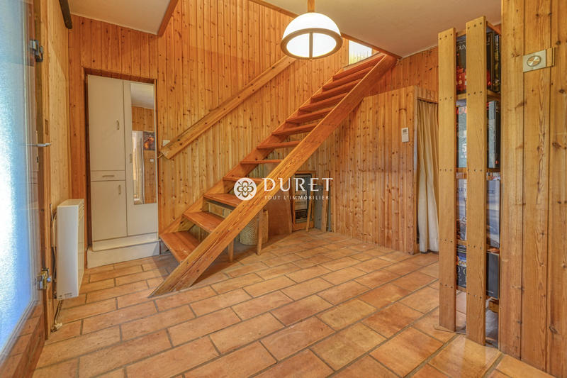 Maison contemporaine - 205 m² - 6 pièces