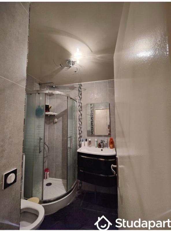 Chambre - 113 m² - 1 pièce