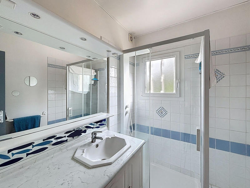 Maison - 98 m² - 5 pièces