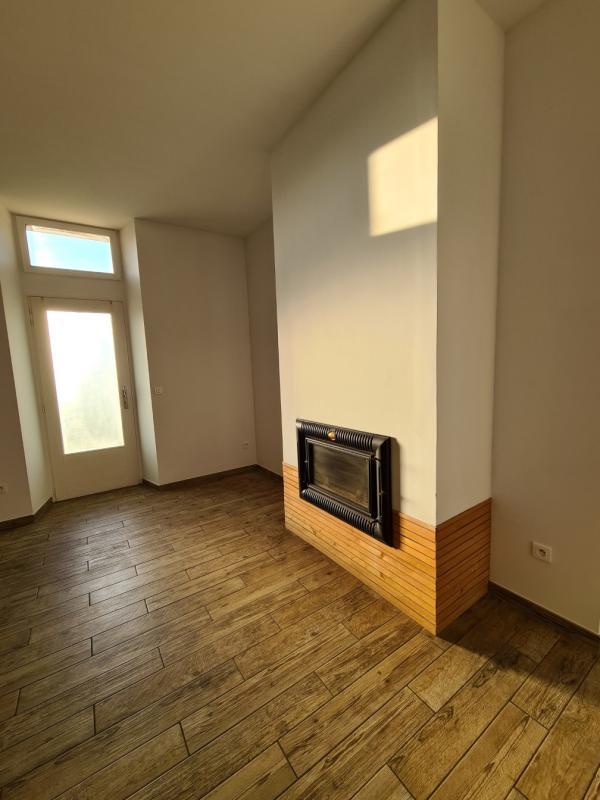 Corps de ferme - 140 m² - 5 pièces