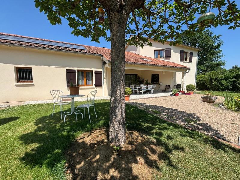 Maison - 157 m² - 6 pièces