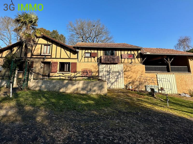 Villa - 170 m² - 8 pièces