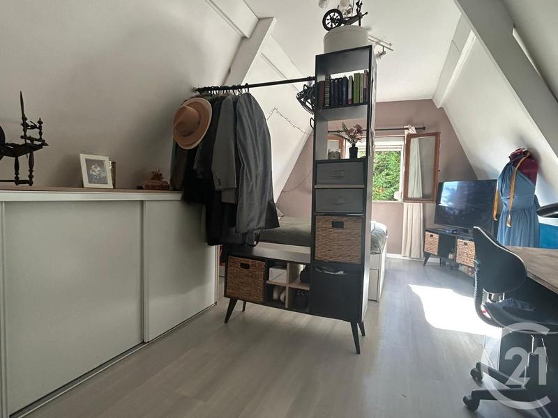 Maison - 139 m² - 6 pièces