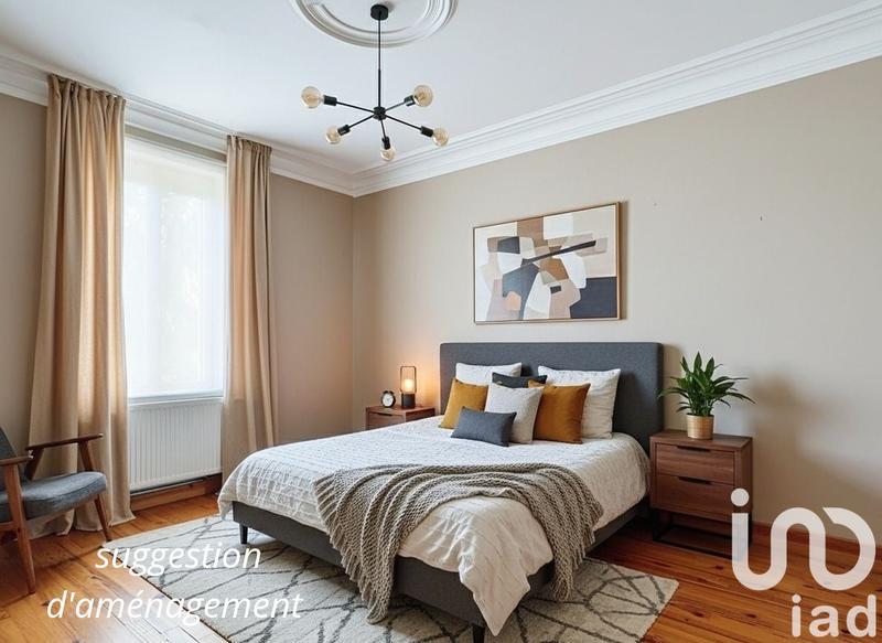 Maison - 277 m² - 10 pièces