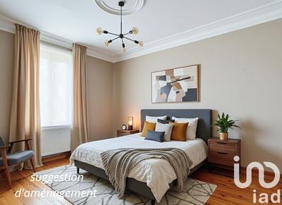 Maison - 277 m² - 10 pièces