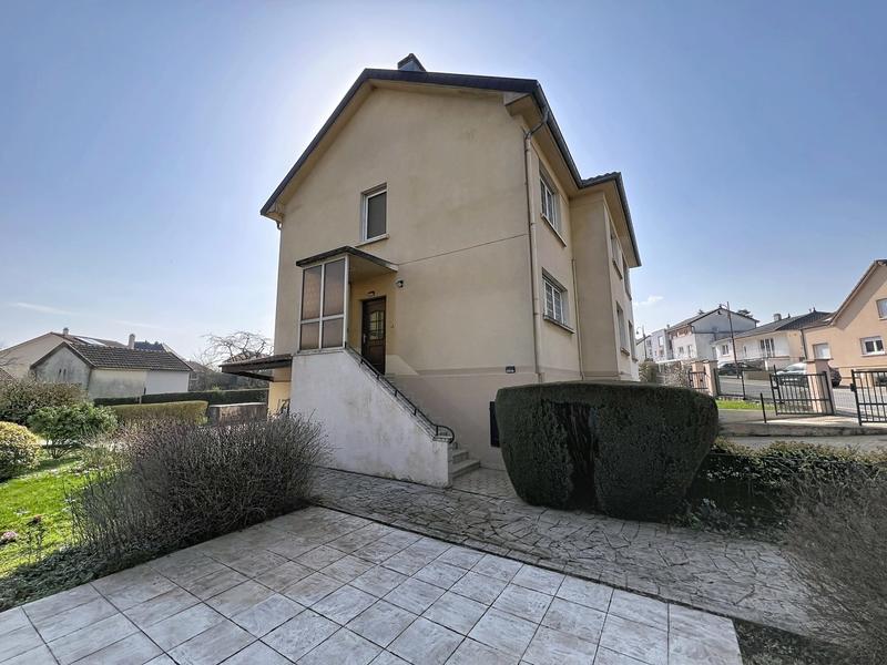 Maison - 130 m² - 7 pièces