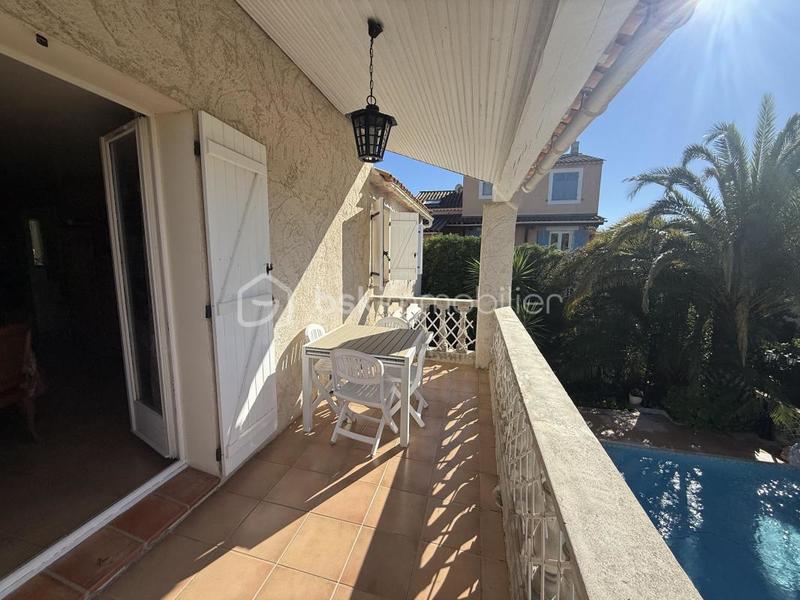 Maison - 136 m² - 5 pièces