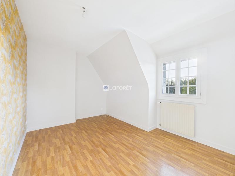 Maison - 86 m² - 4 pièces