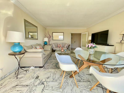 Appartement - 86 m² - 4 pièces