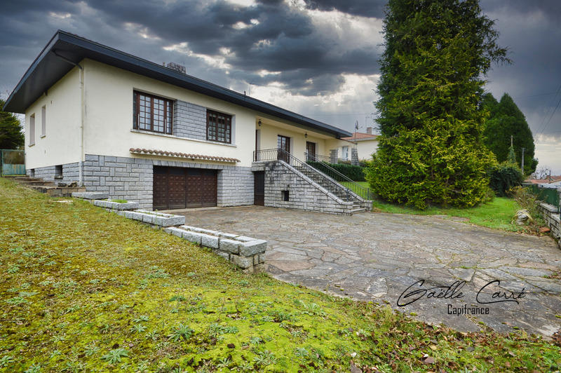 Maison - 157 m² - 7 pièces