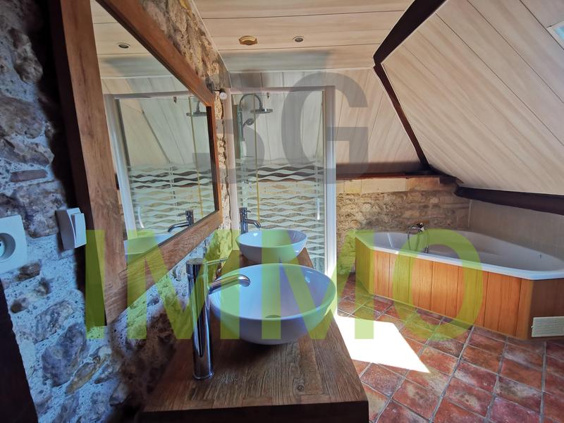 Longère - 170 m² - 7 pièces