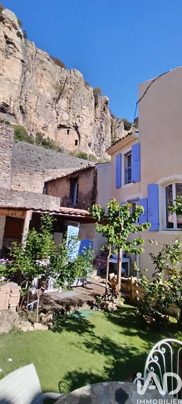 Maison de village - 141 m² - 5 pièces