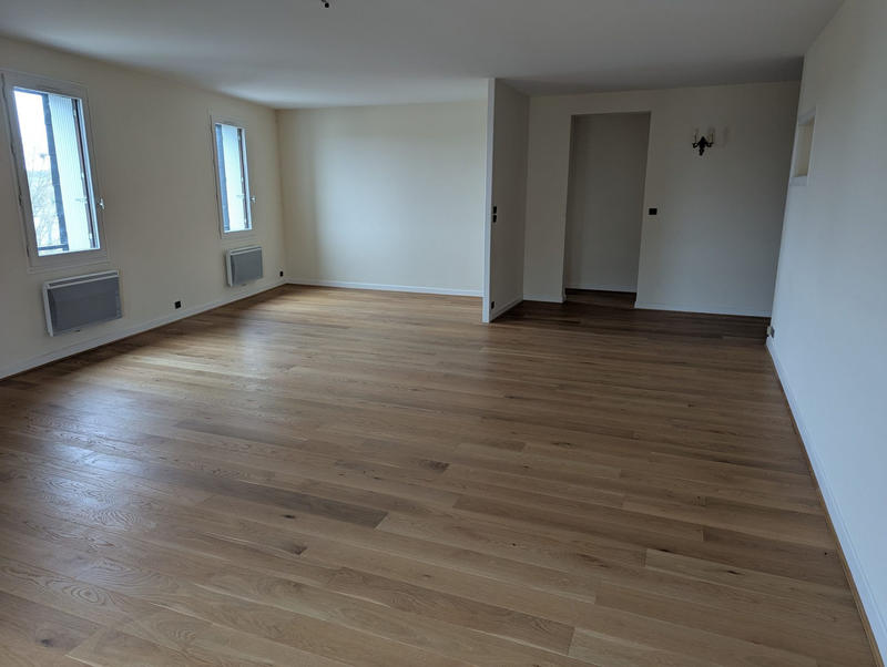 Appartement - 100 m² - 3 pièces