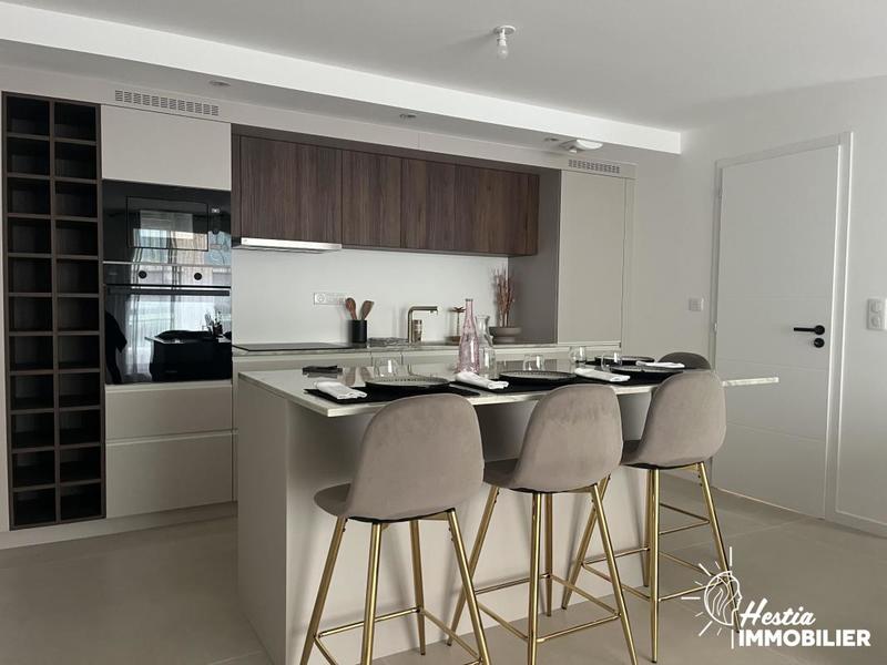 Maison - 94 m² - 5 pièces