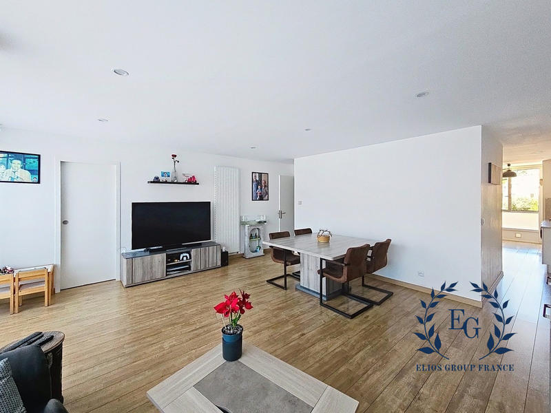 Appartement - 85 m² - 4 pièces